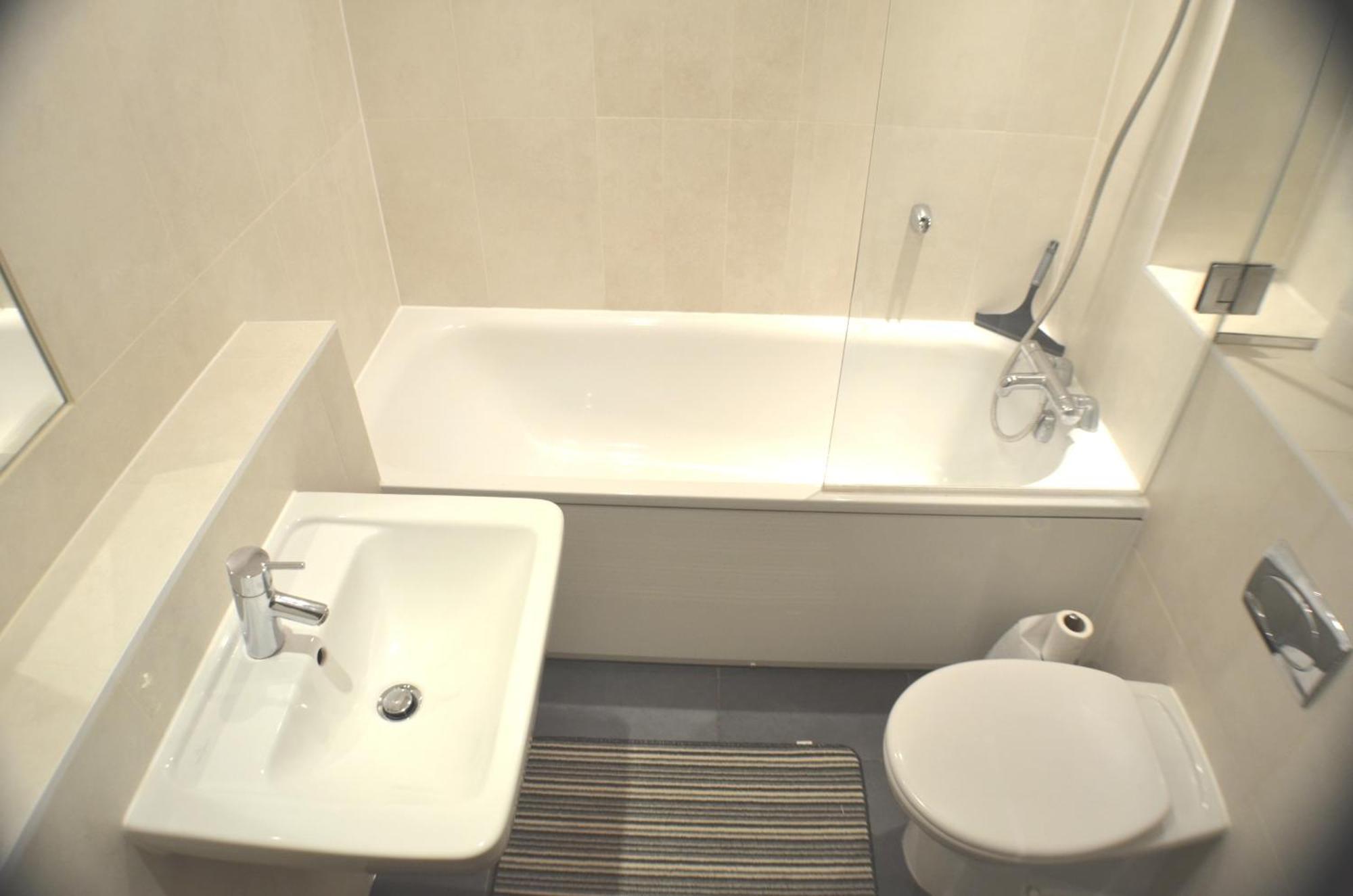 Brentwood Town Retreat - Large 2 Bedroom Apartment Exterior foto